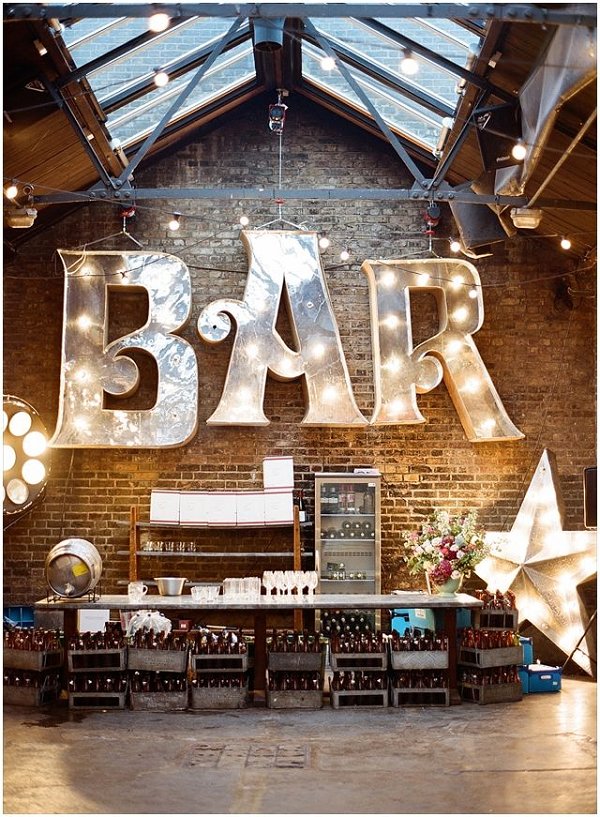 Rustic-wedding-bar-wedding-decor