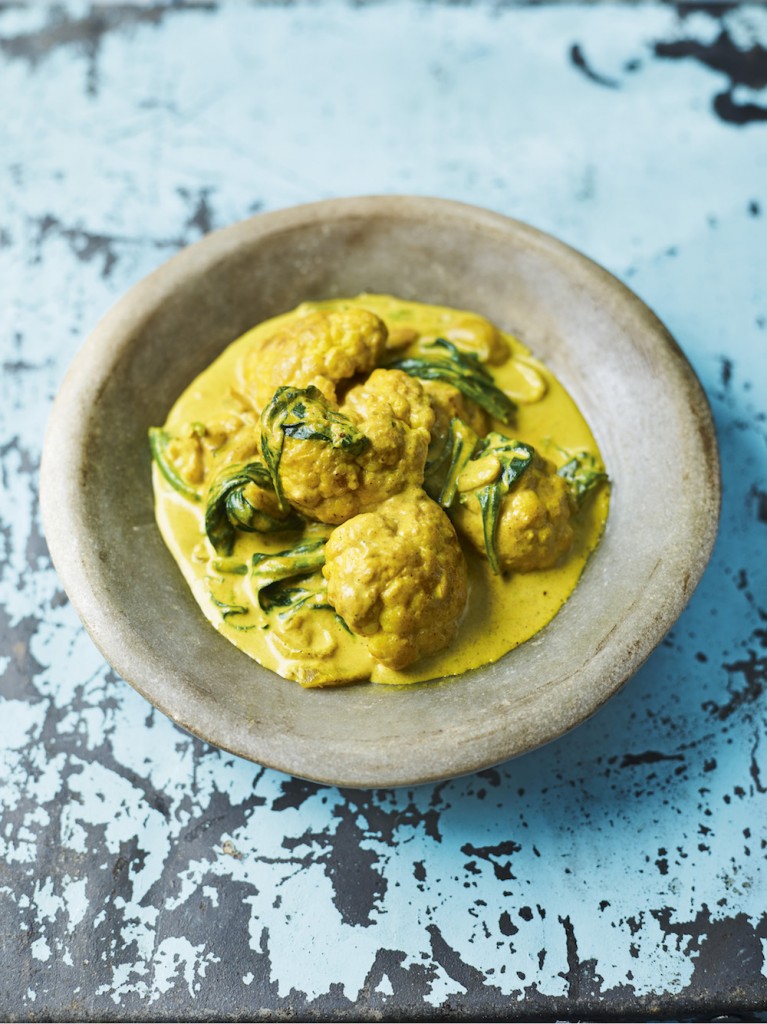 Try Miguel Barclay's yummy vegetarian Goan cauliflower curry IMAGE.ie